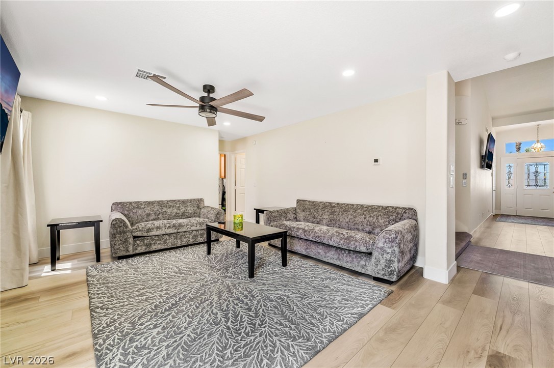 104 Appian Way Property Photo 8