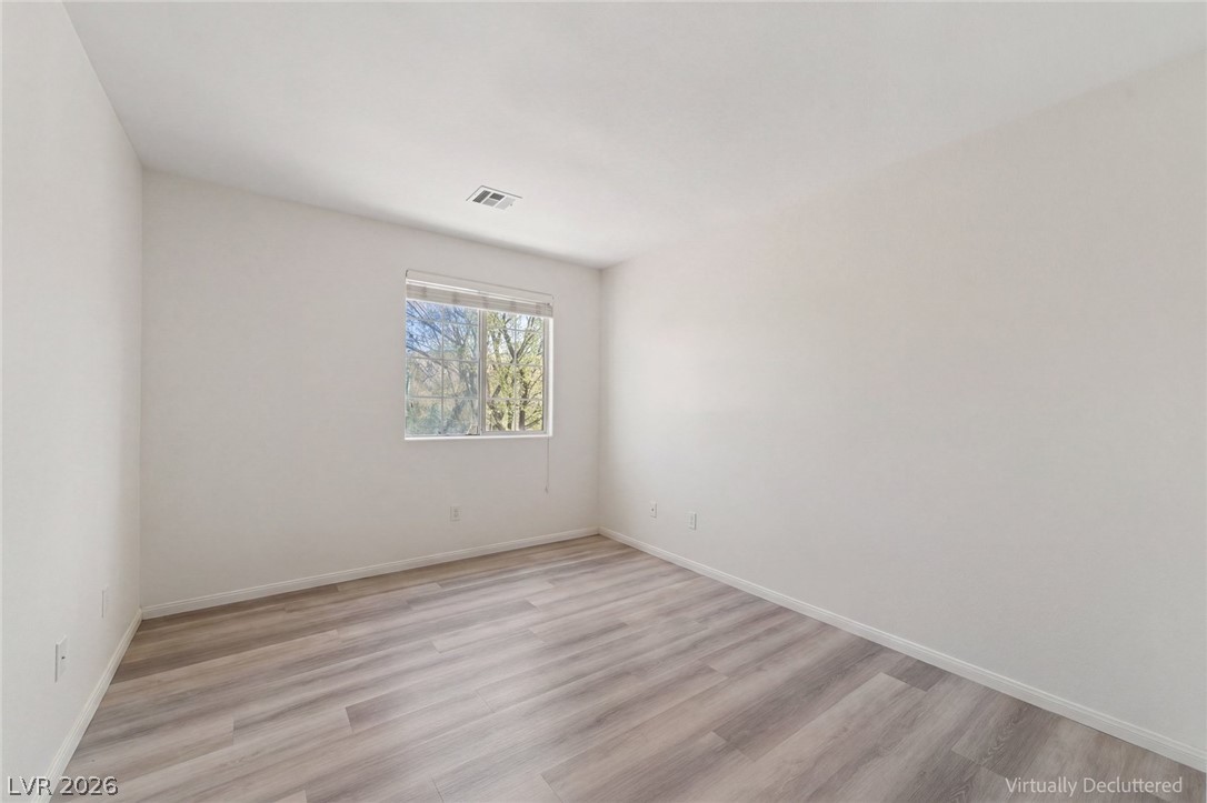 9838 Hanover Grove Avenue Property Photo 14