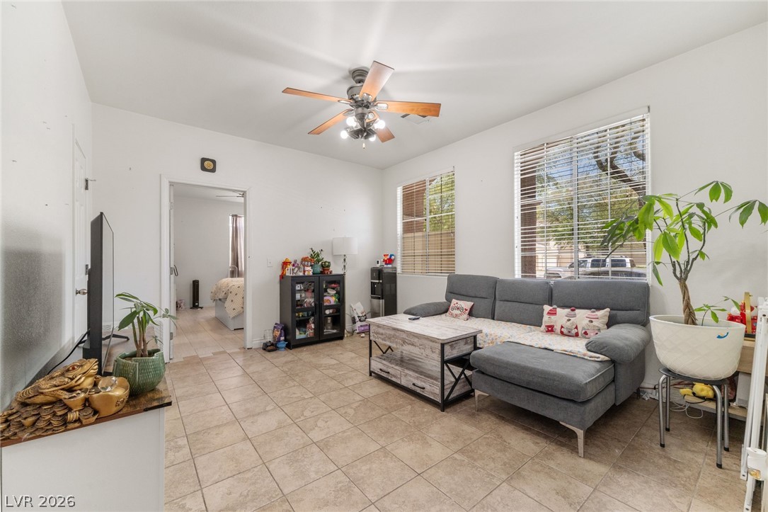 9838 Hanover Grove Avenue Property Photo 16