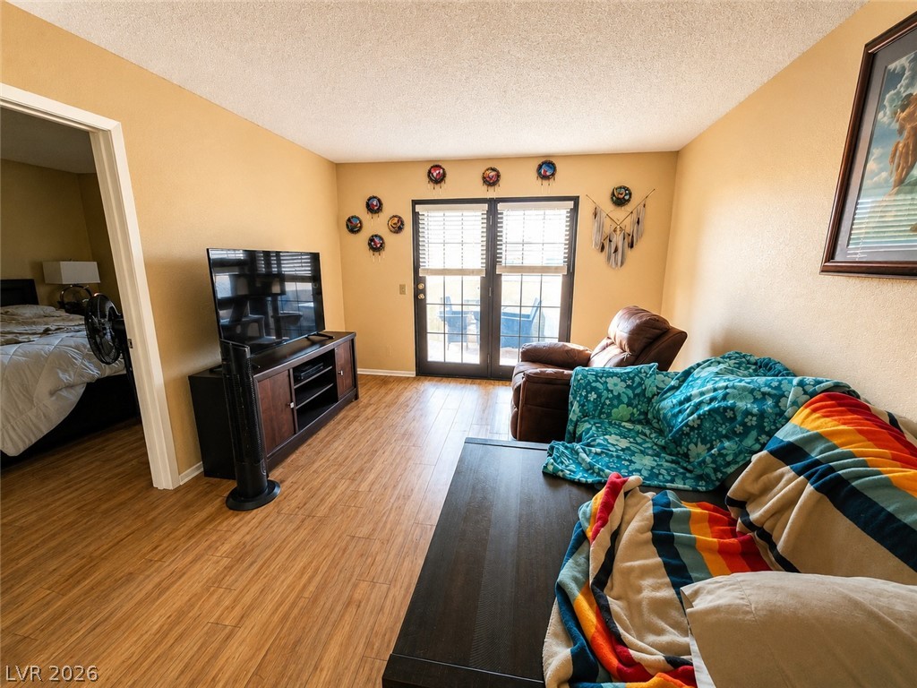 4211 Sanderling Circle 286 Property Photo 5