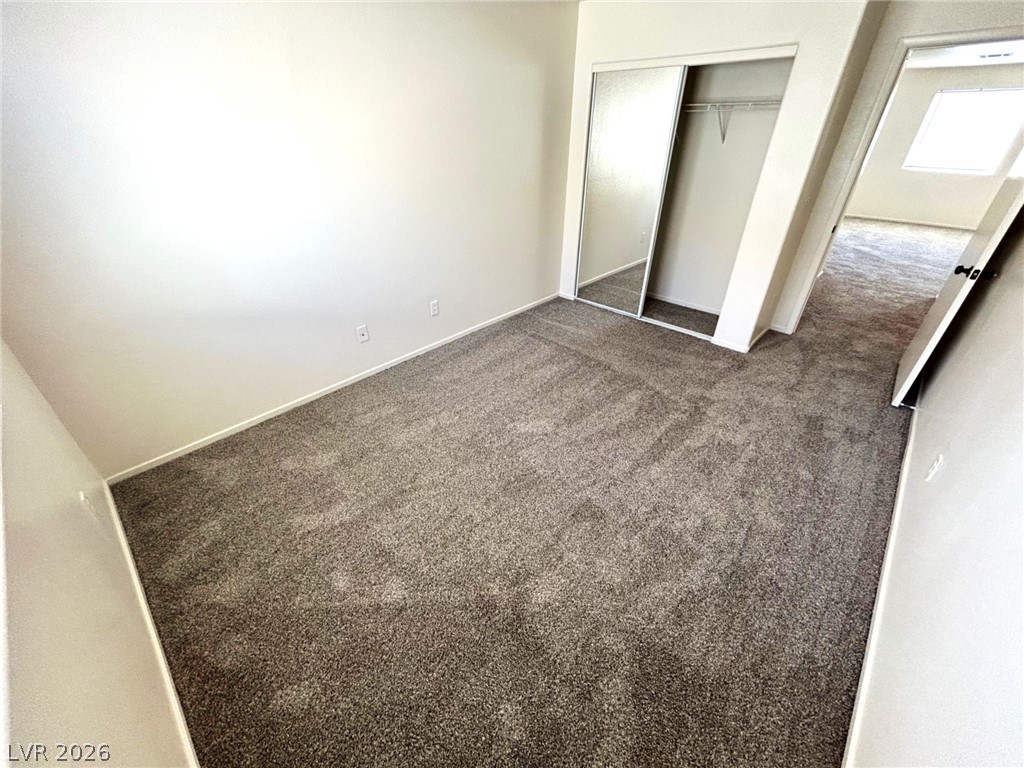 4916 River Splash Avenue Property Photo 13