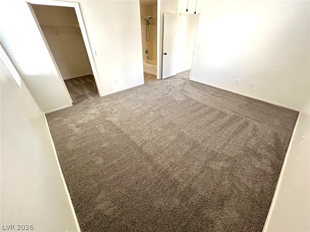 4916 River Splash Avenue Property Photo 21