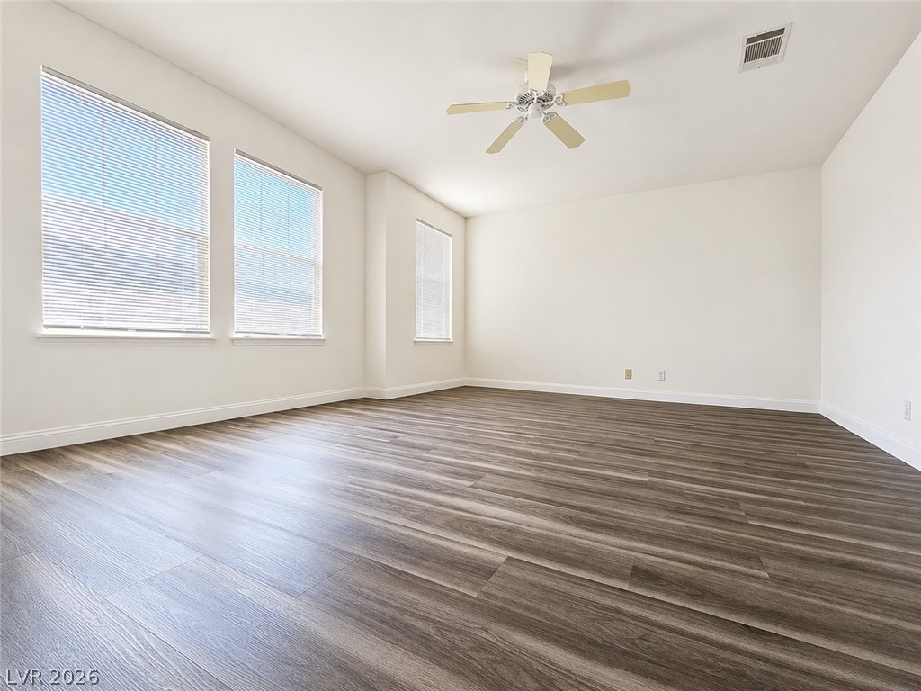 940 Cedarcliff Avenue Property Photo 7
