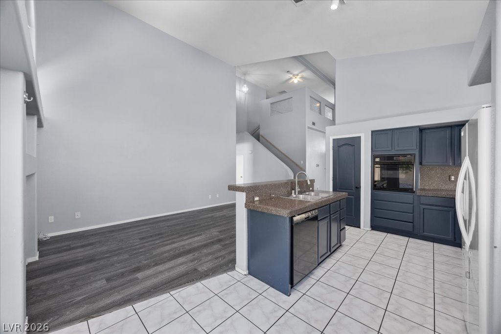 24 Olive Tree Court Property Photo 10
