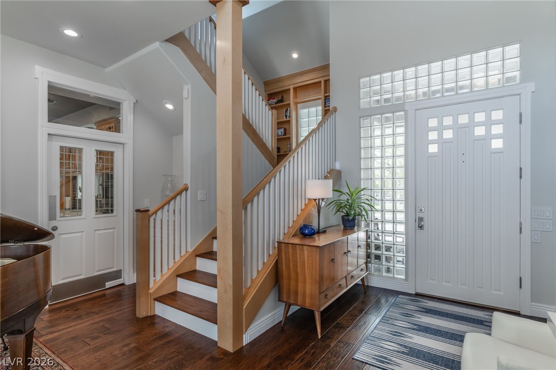 1908 Soaring Court Property Photo 7
