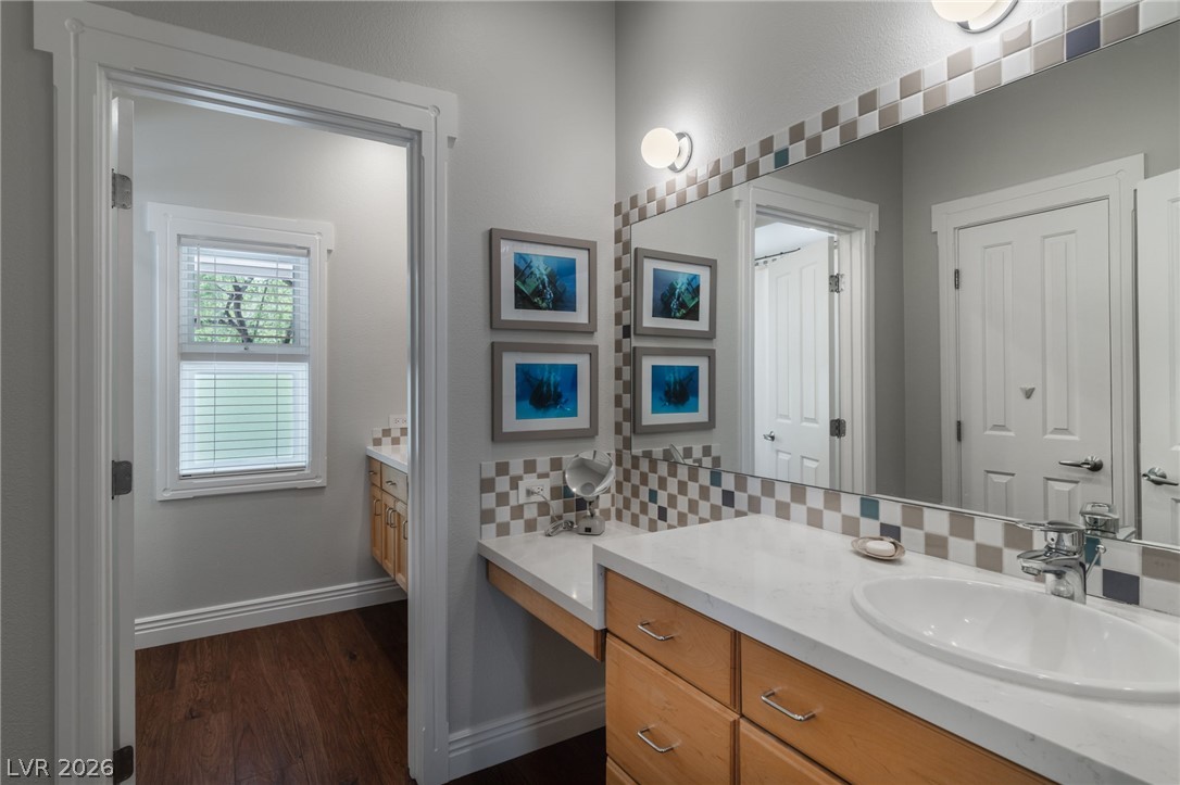 1908 Soaring Court Property Photo 40