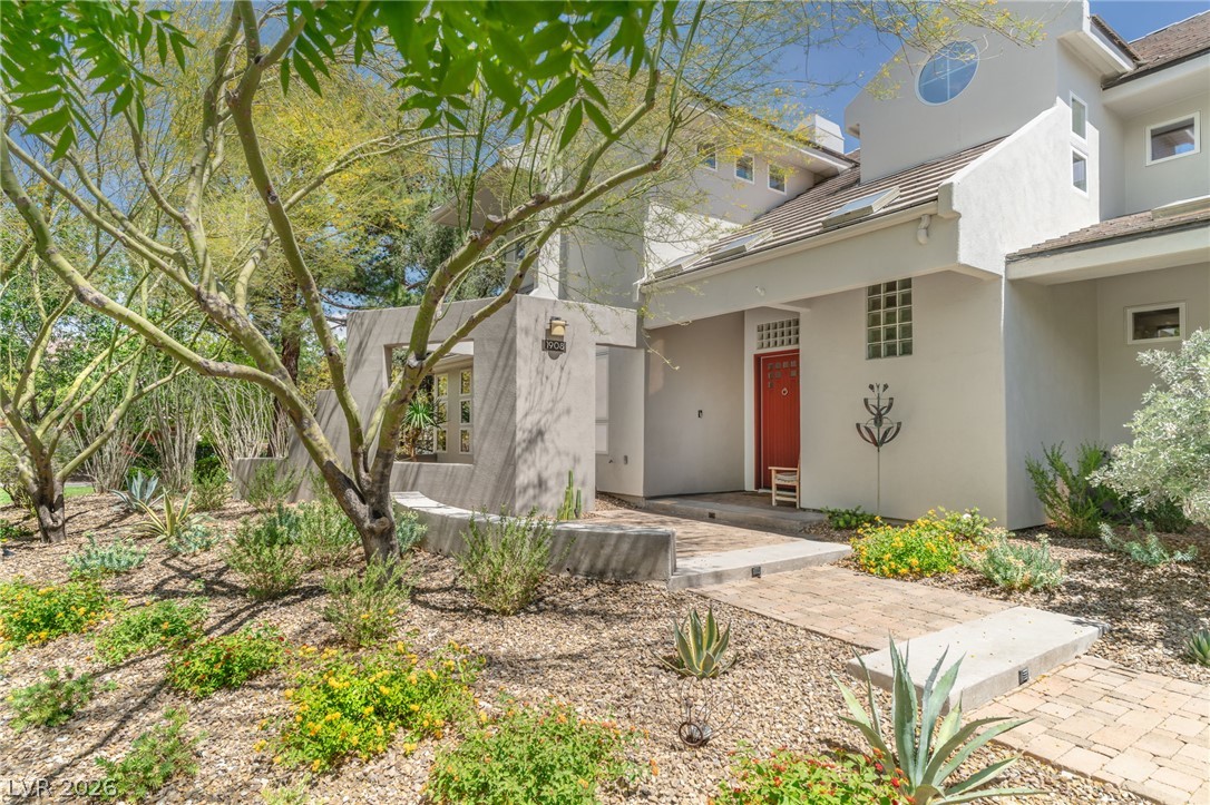 1908 Soaring Court Property Photo 54