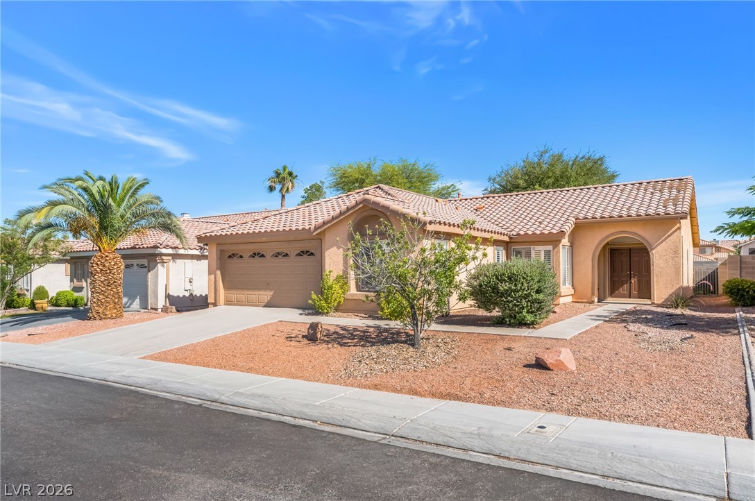 1811 Night Shadow Avenue Property Photo 1