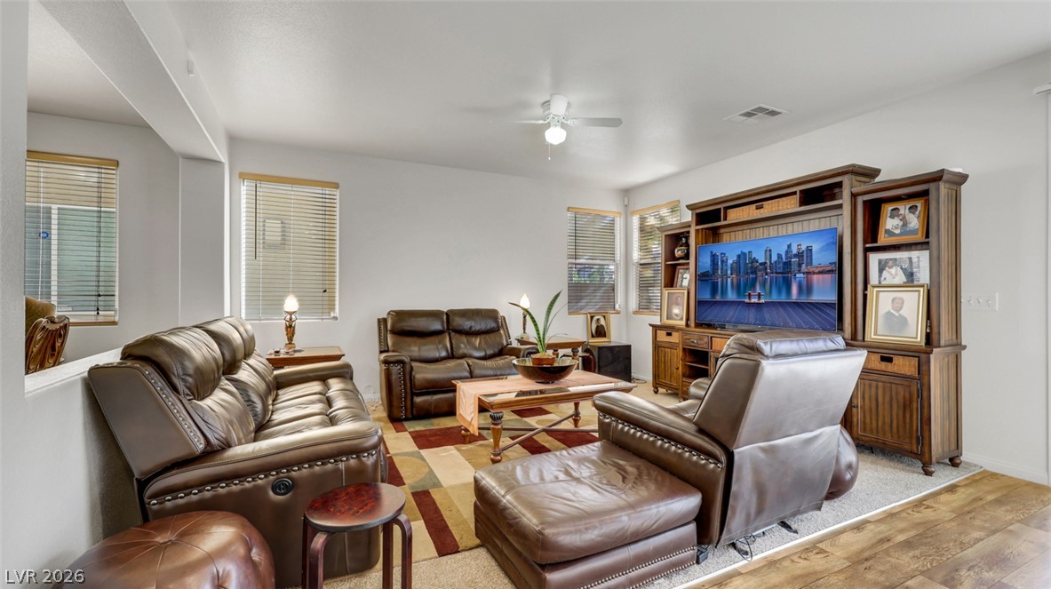 4025 Cunning Fellow Court Property Photo 6