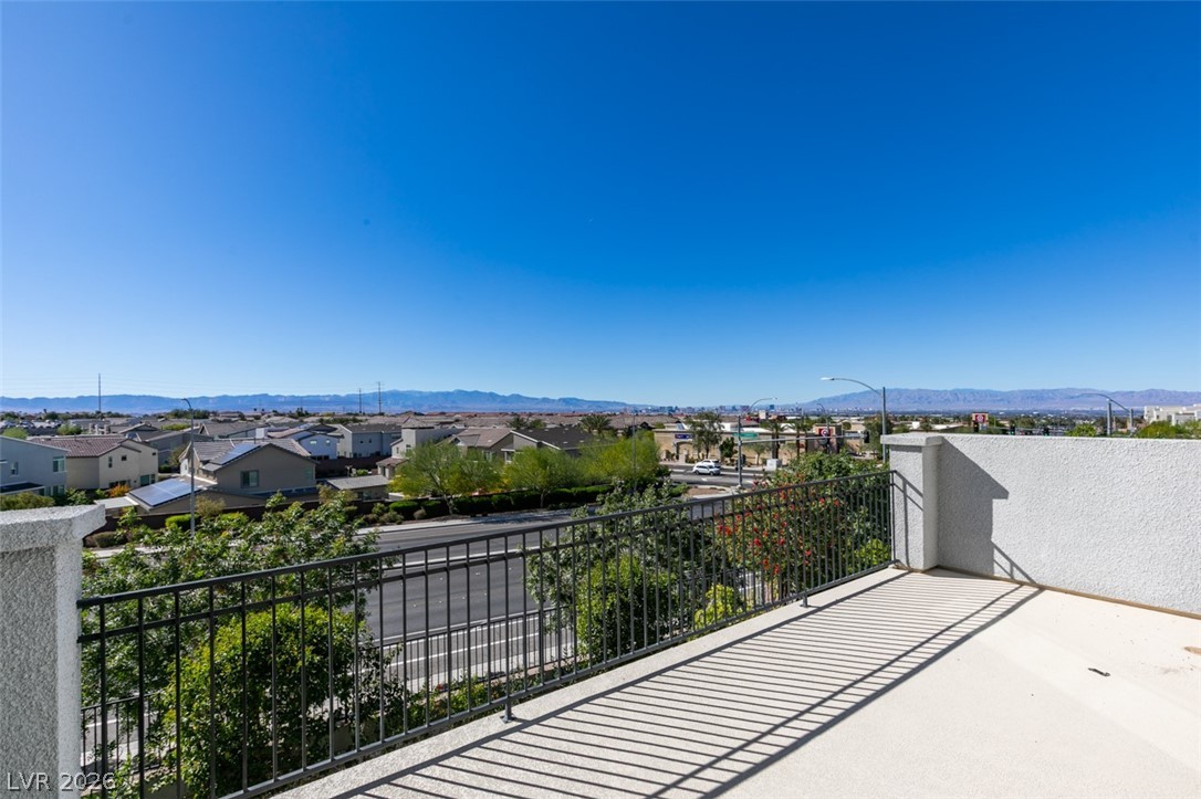 779 Glowing Horizon Street Property Photo 34