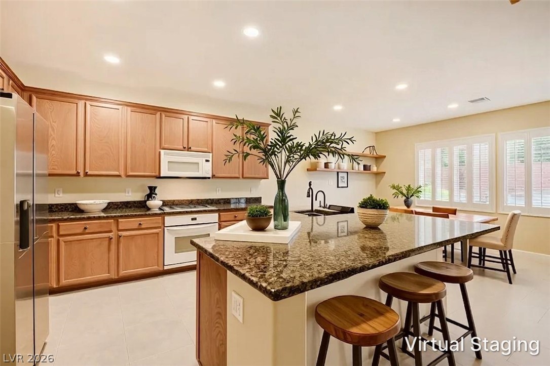 10140 Trellis Rose Court Property Photo 3