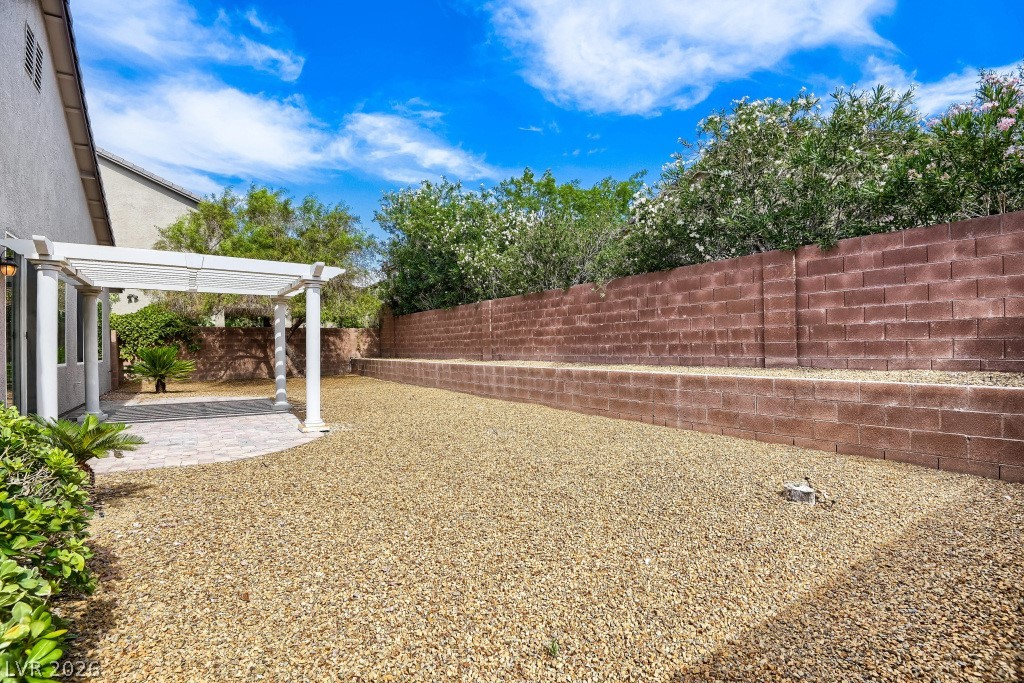 10140 Trellis Rose Court Property Photo 32