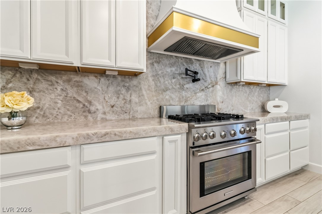 11834 Waterford Castle Court Property Photo 9