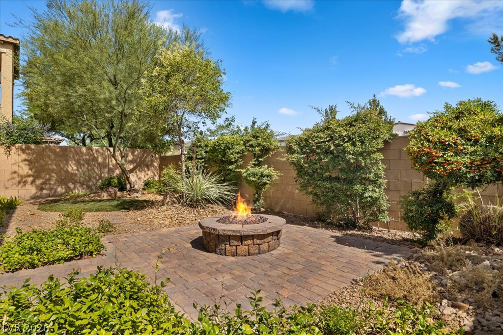 9718 Wildflower Vista Avenue Property Photo 42