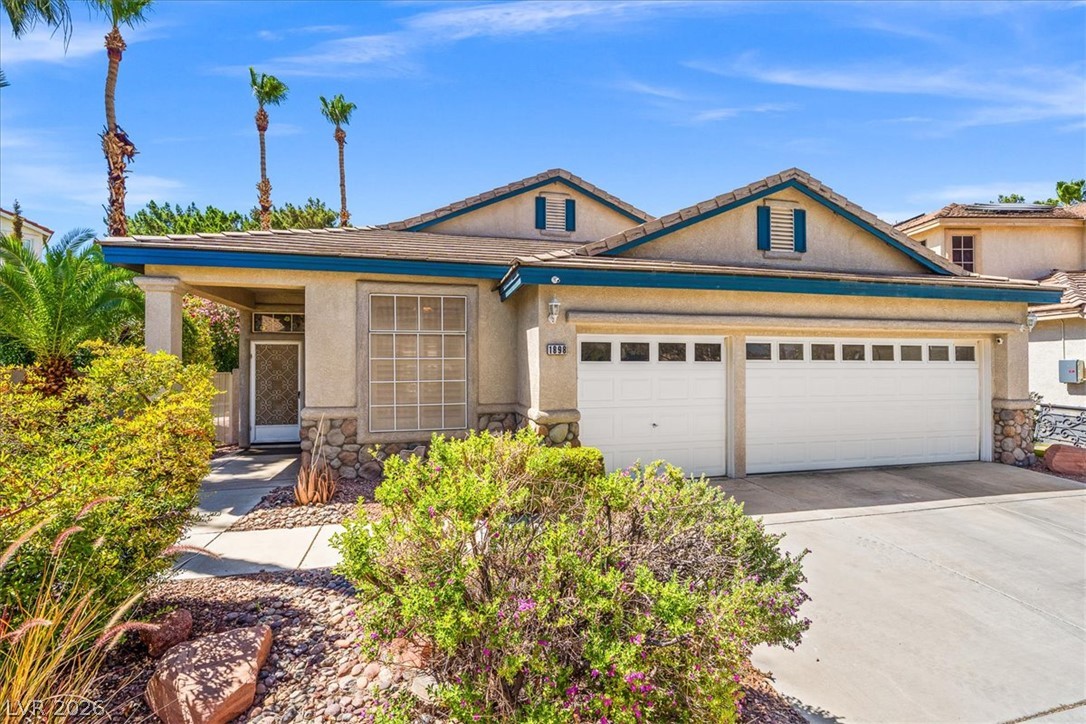 1898 Desert Forest Way Property Photo 3