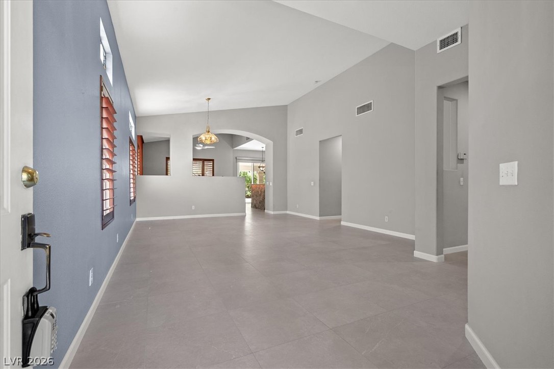 1898 Desert Forest Way Property Photo 6