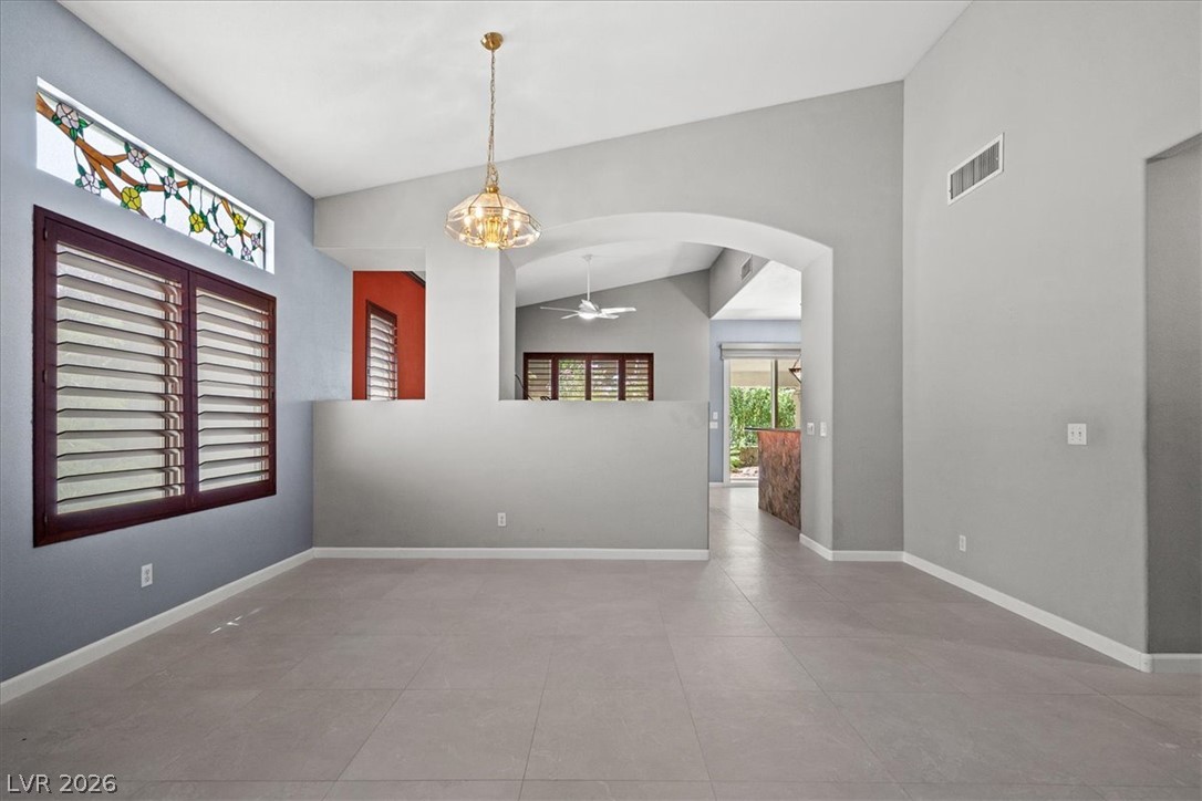 1898 Desert Forest Way Property Photo 9