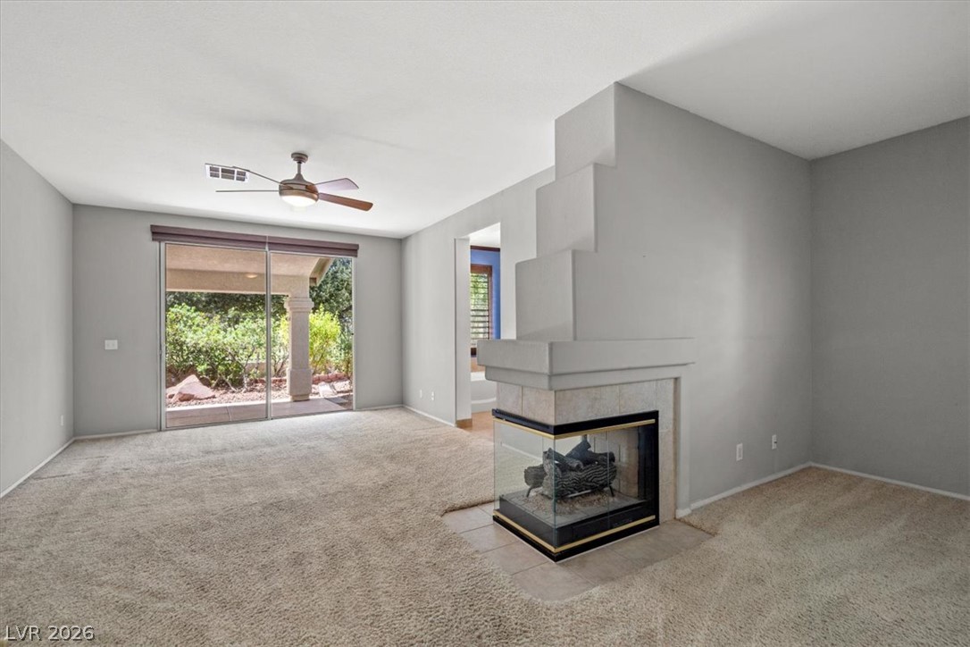 1898 Desert Forest Way Property Photo 18
