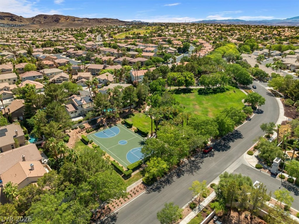 1898 Desert Forest Way Property Photo 38