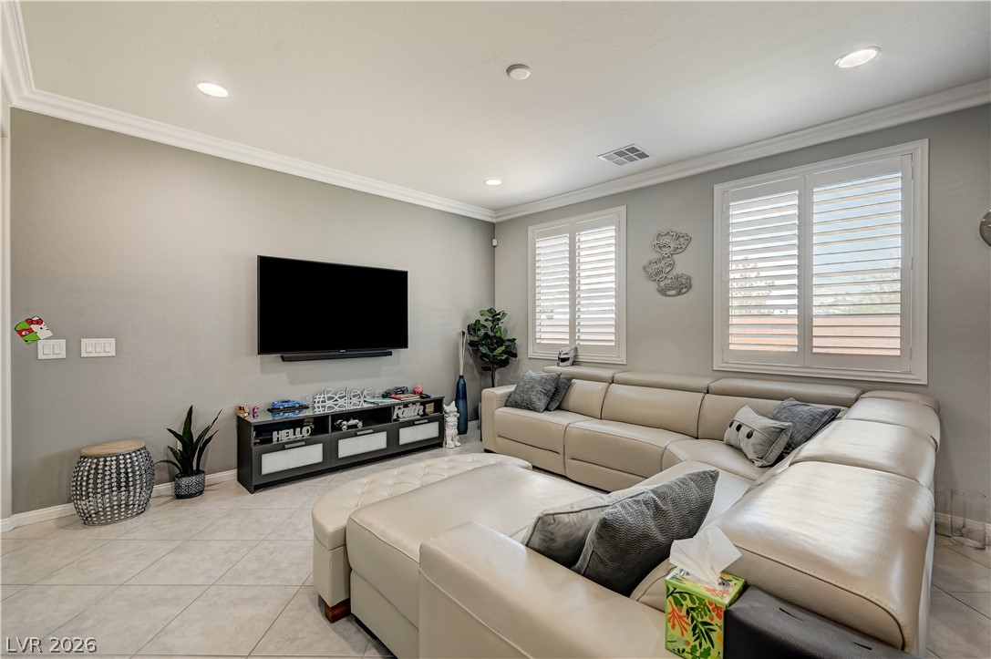 8994 Sky Lux Place Property Photo 9