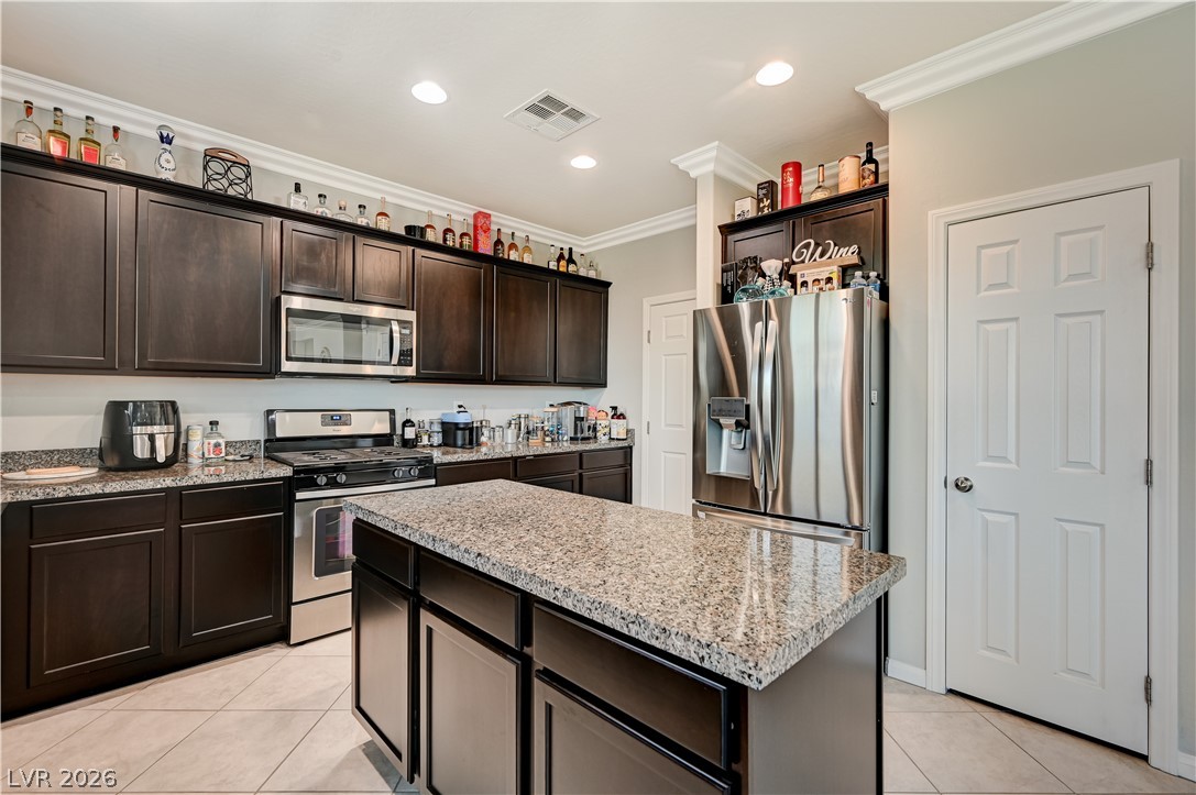 8994 Sky Lux Place Property Photo 16