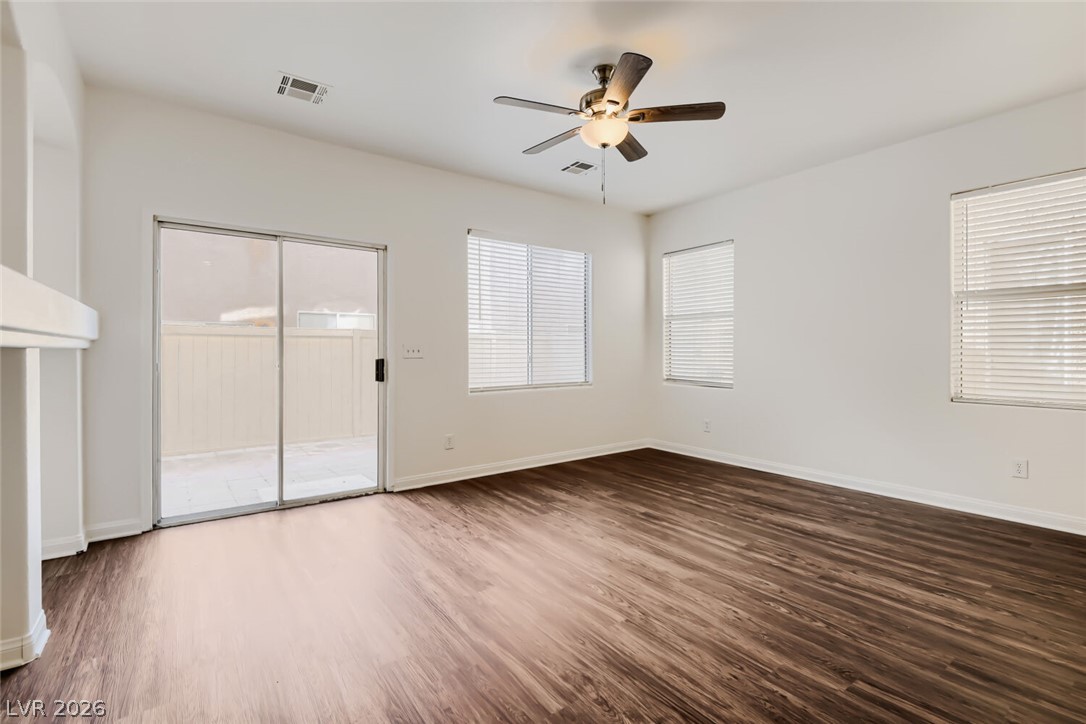 7960 Imperial Treasure Street Property Photo 5