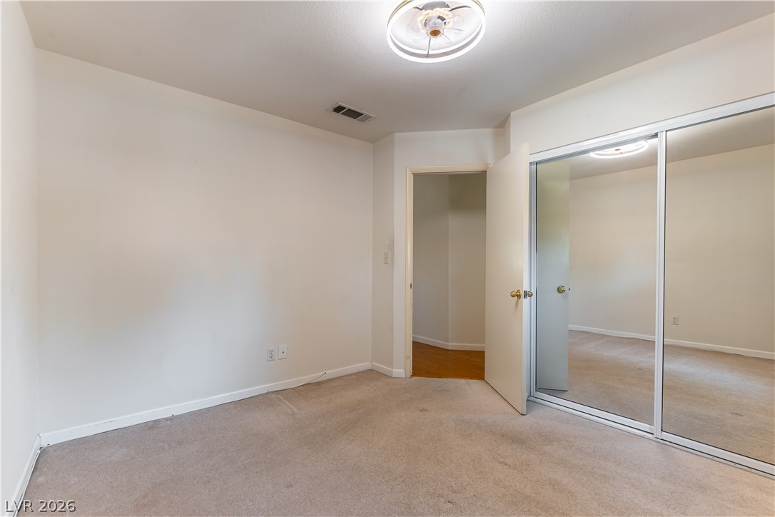 1020 Grey Hollow Avenue Property Photo 16