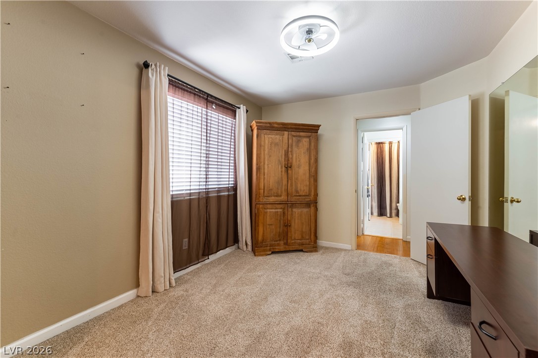 1020 Grey Hollow Avenue Property Photo 20