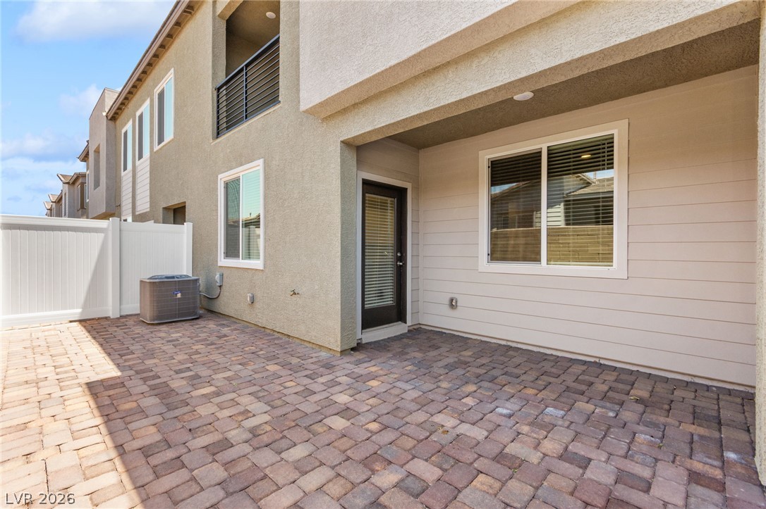 234 Walsh Peak Avenue Property Photo 41