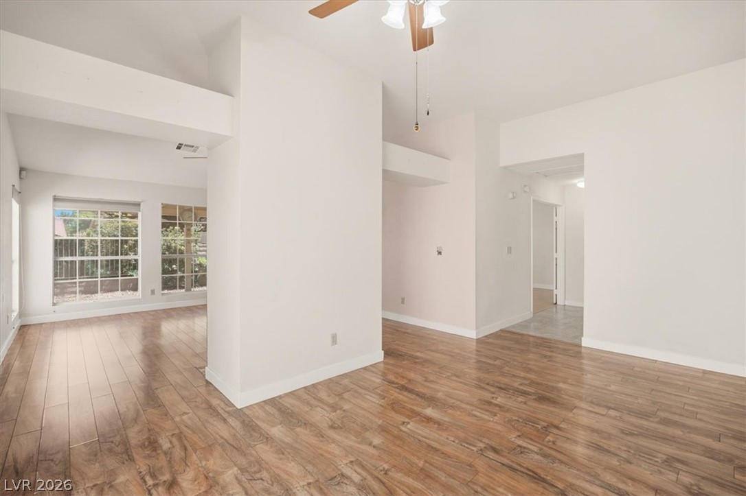 5537 Port Barrington Way Property Photo 15