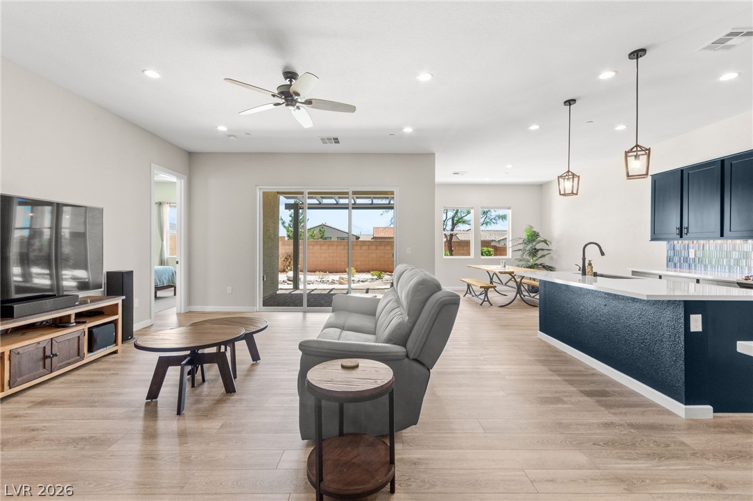 8956 Skye Canyon Ranch Street Property Photo 10