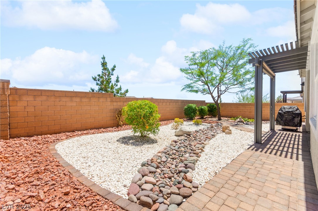 8956 Skye Canyon Ranch Street Property Photo 32