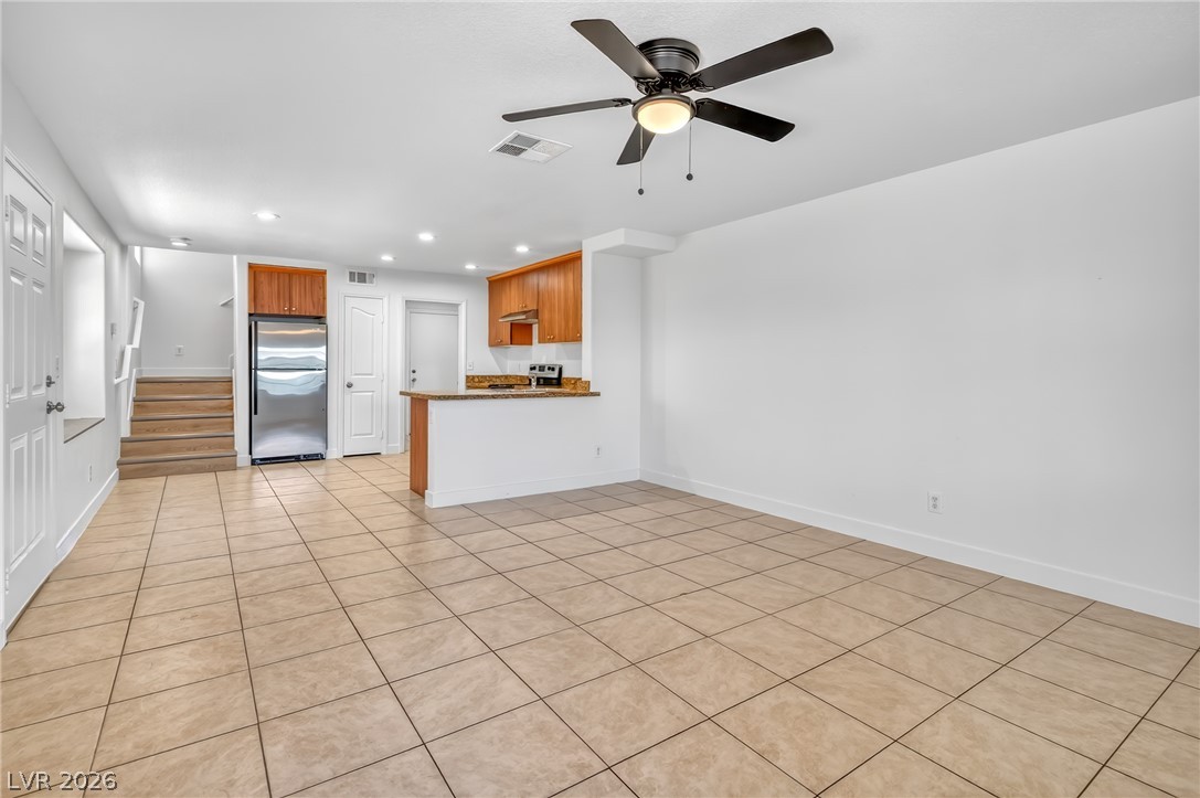 3021 Aloha Avenue Property Photo 4
