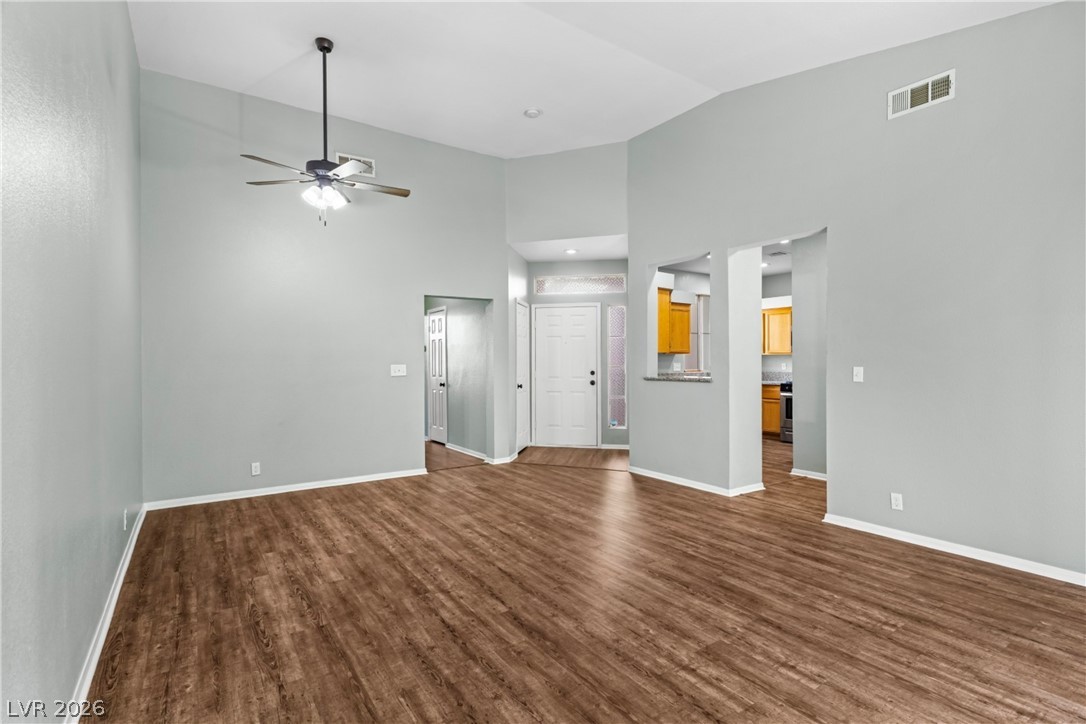 5155 West Tropicana Avenue 2037 Property Photo 8