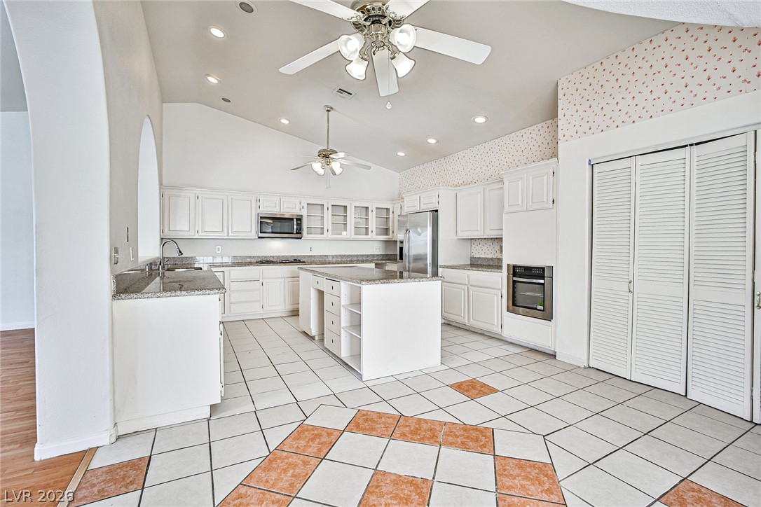 6970 Eldora Avenue Property Photo 22