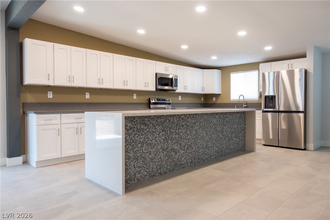 1814 8th Place Property Photo 10