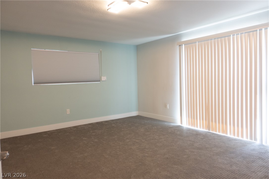 1814 8th Place Property Photo 14