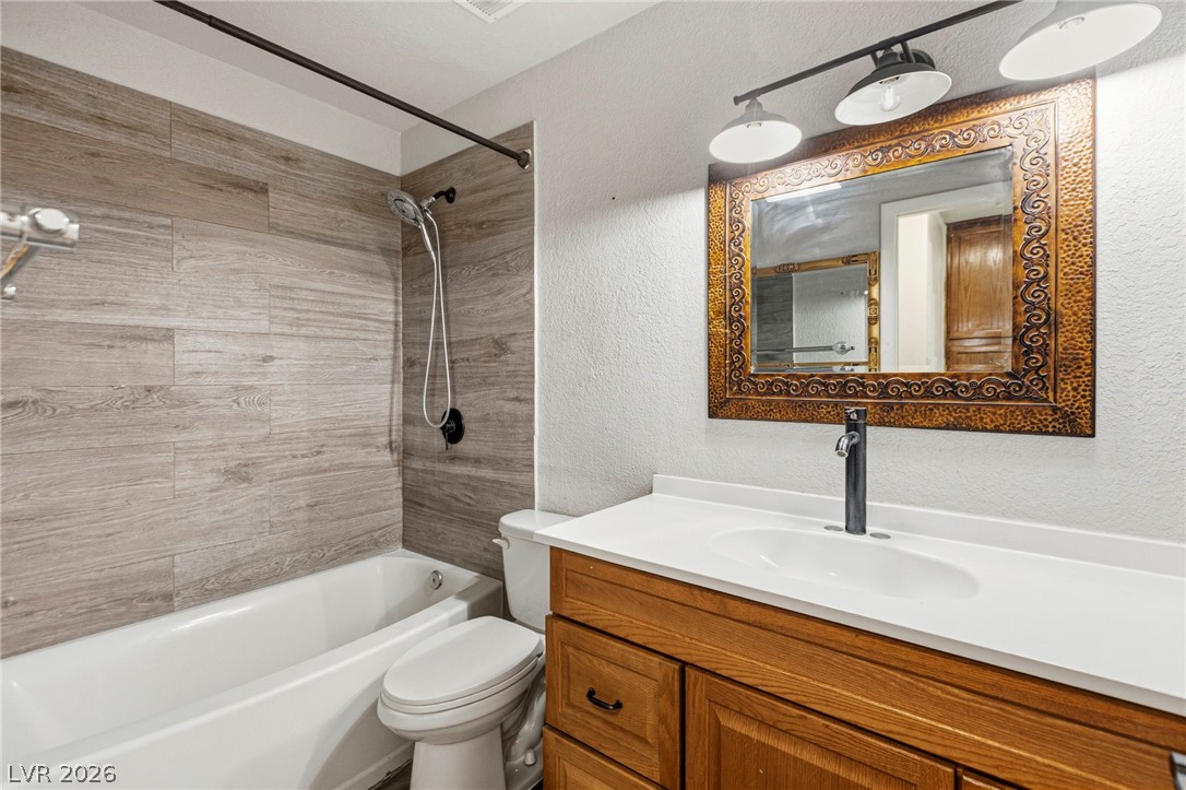 4433 Cool Valley Drive Property Photo 19