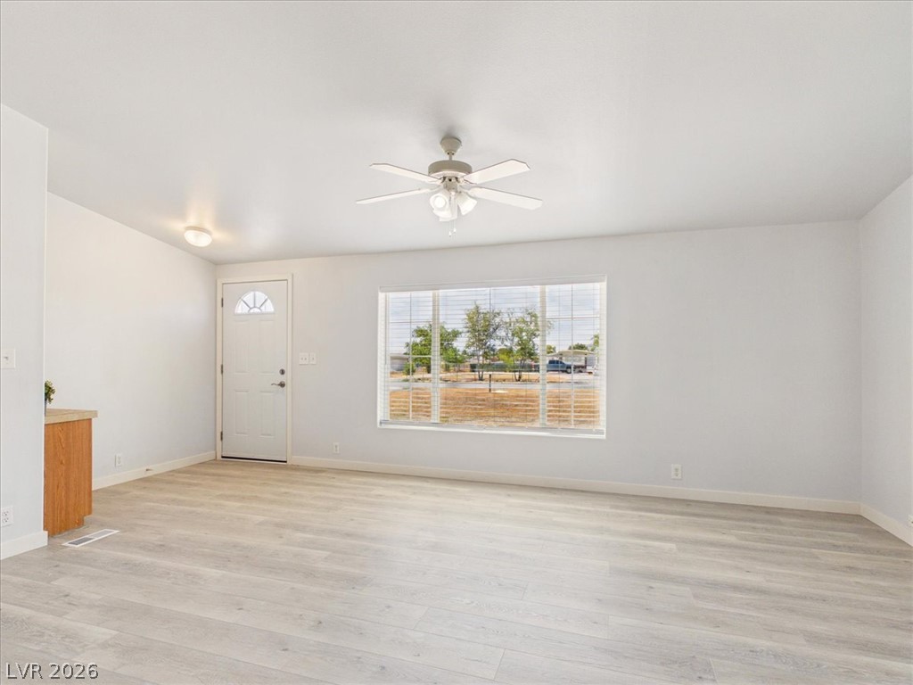 2630 West Retread Road Property Photo 8