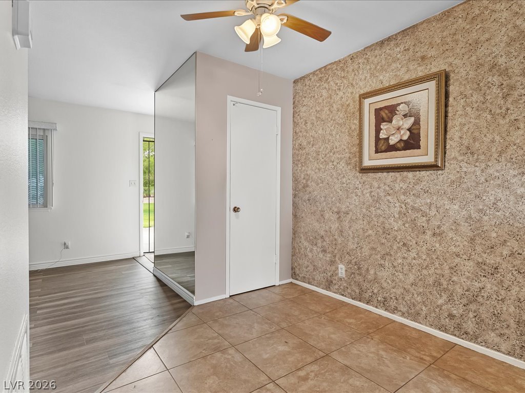 310 Greenbriar Townhouse Way Property Photo 10