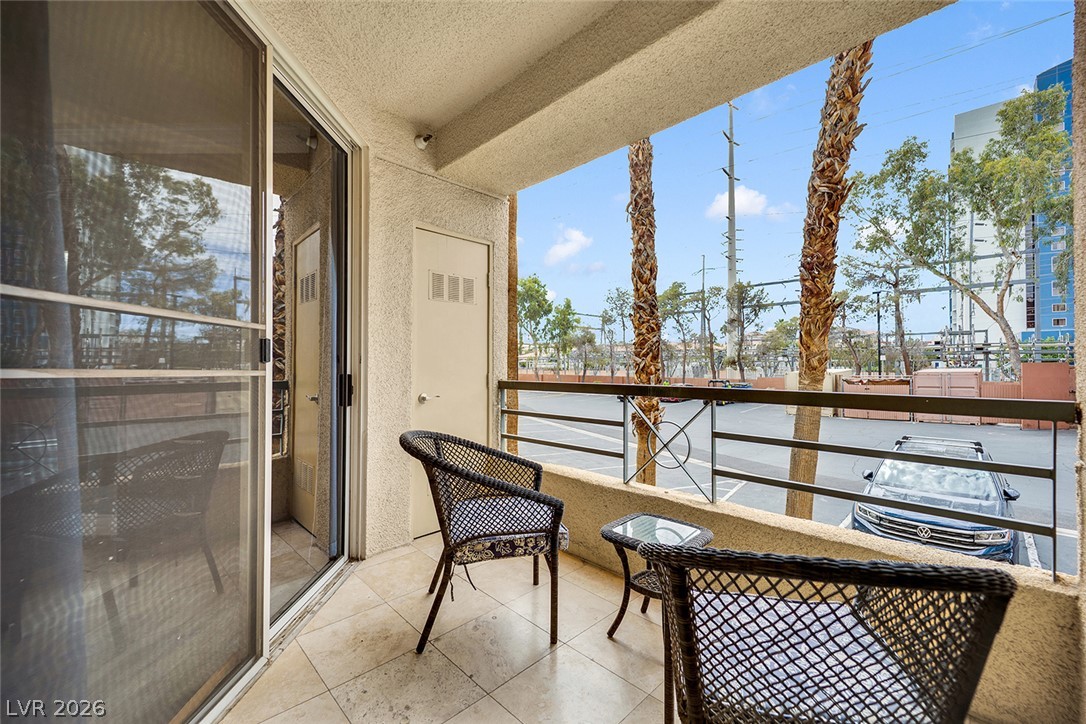 220 East Flamingo Road 117 Property Photo 26