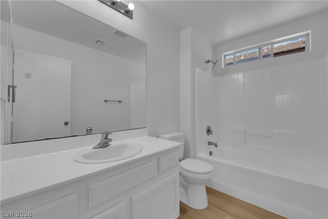 6976 Smiling Cloud Avenue Property Photo 19