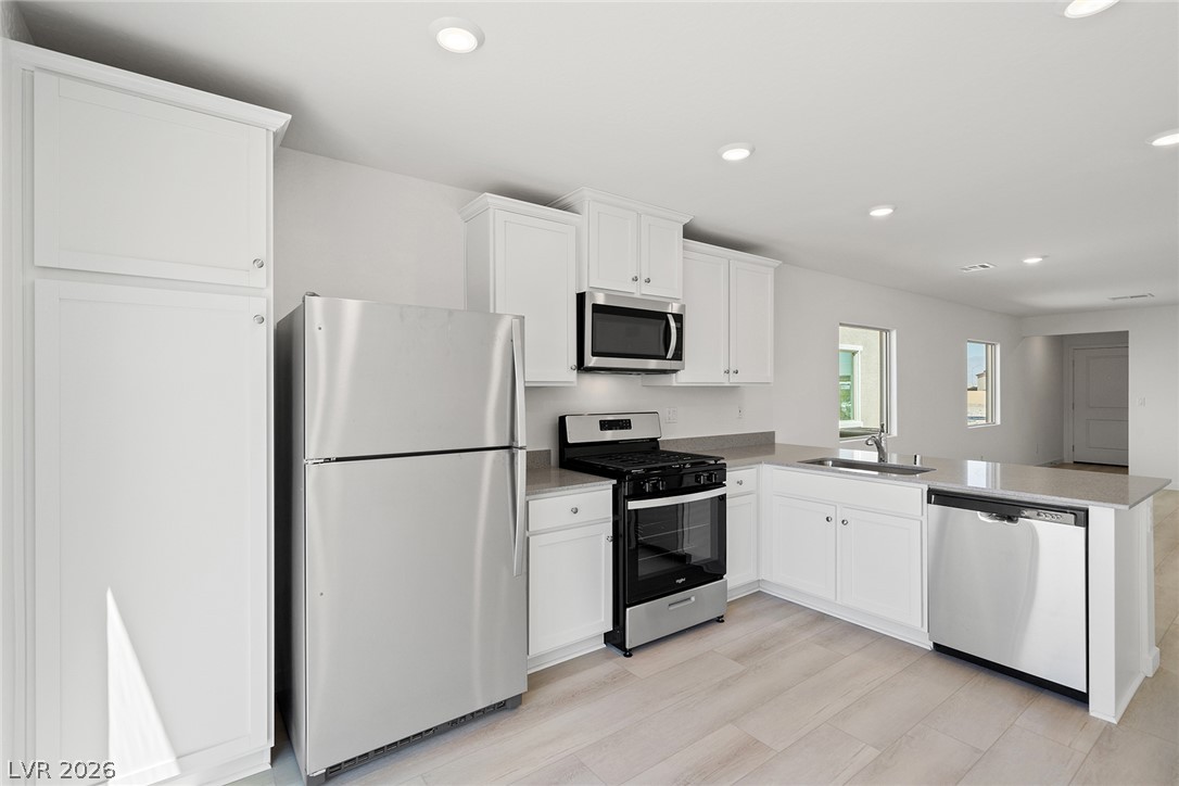 6760 Violet Cascade Avenue Property Photo 4