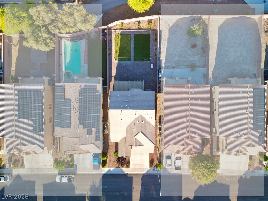 5124 Teal Petals Street Property Photo 2