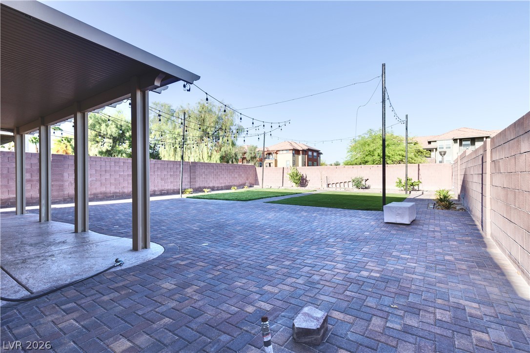 5124 Teal Petals Street Property Photo 34