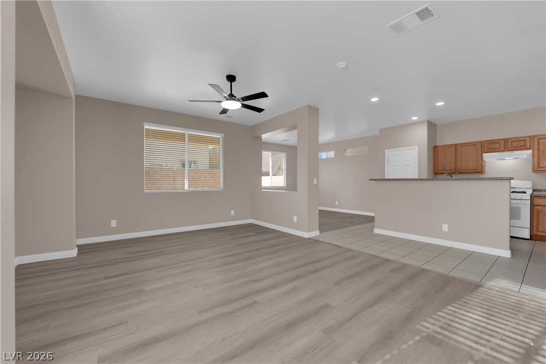 9018 Toast Avenue Property Photo 3