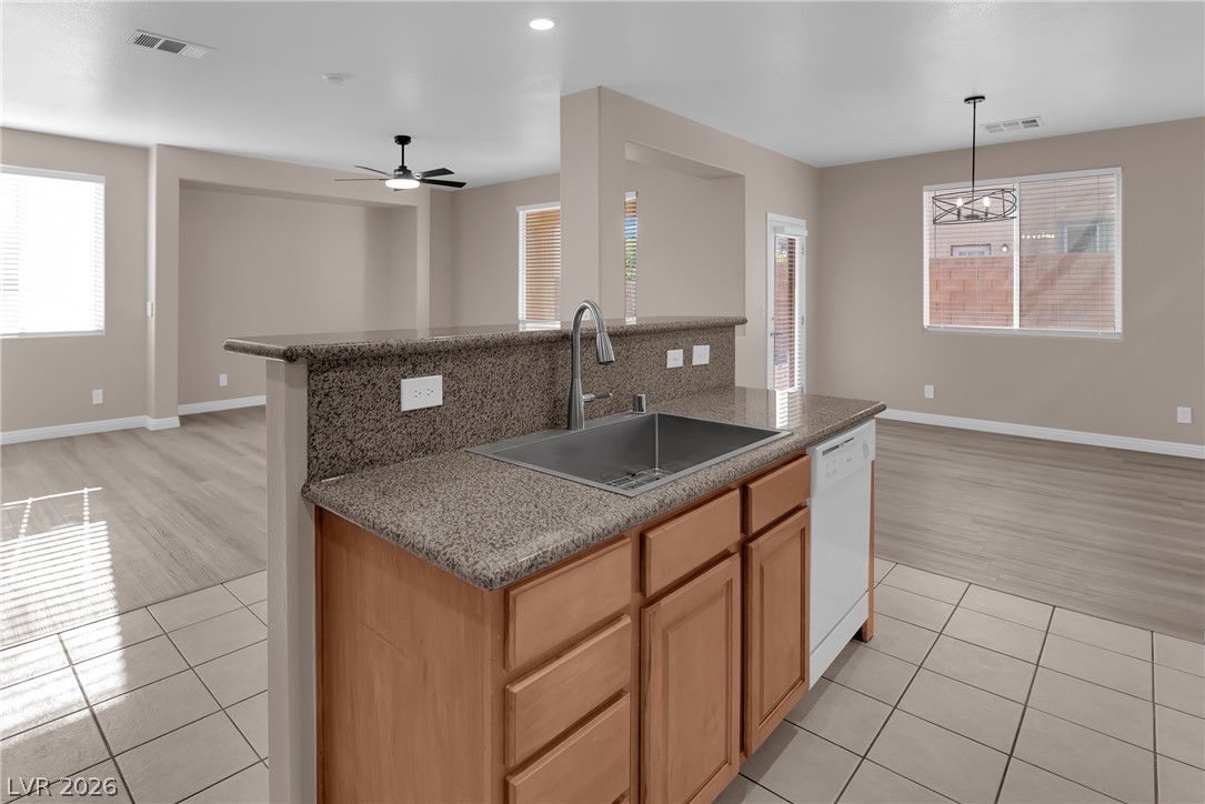 9018 Toast Avenue Property Photo 10