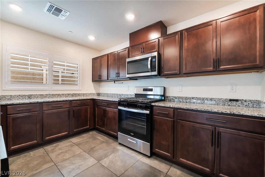 3761 Scafati Avenue Property Photo 5