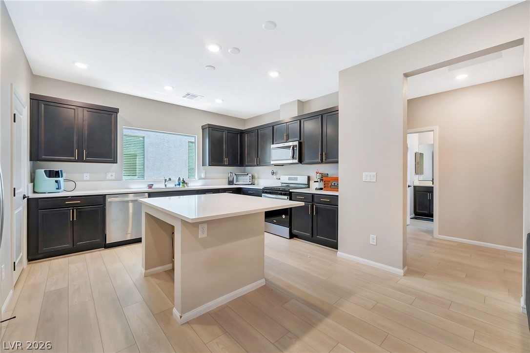 10201 Beckenham Hills Street Property Photo 7