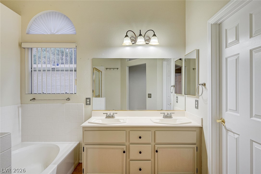 9740 Double Rock Drive Property Photo 31